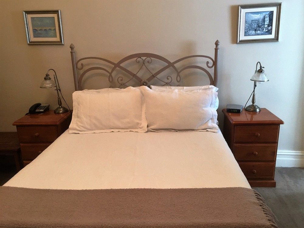 West Perth 아룬델's 부티크 어코모데이션 B&B 외부 사진
